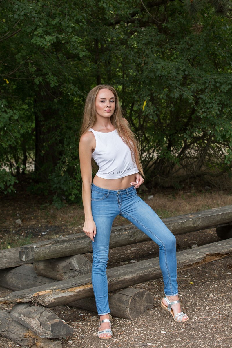 Соня, 18 лет, 2 размер груди